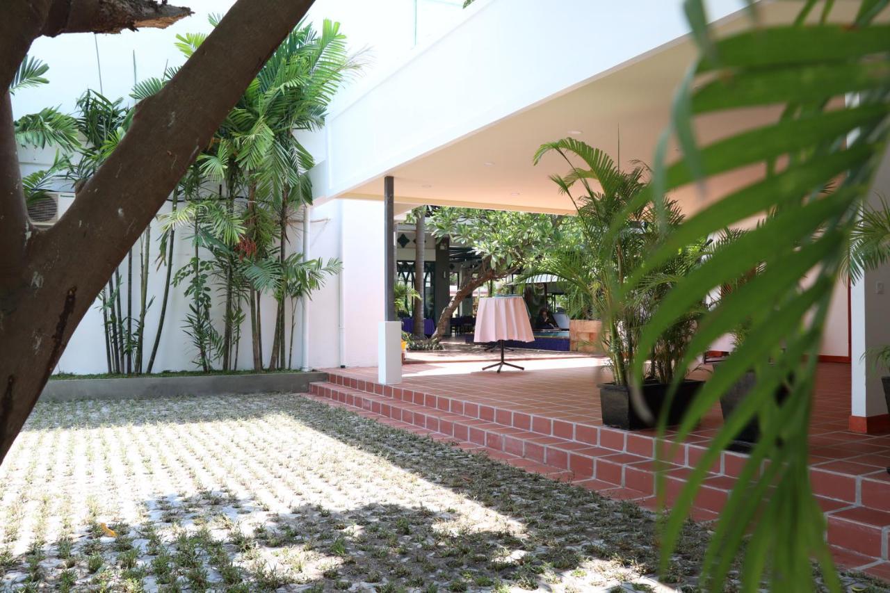 Landing Gold By Amatak Hotel Siem Reap Buitenkant foto